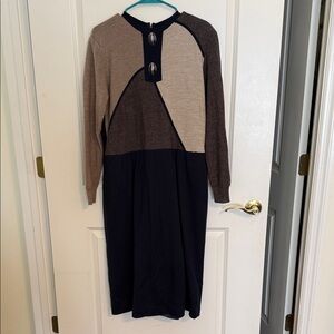 Vintage 80s Ciao Ltd. Navy and Beige  Long Sleeve Knit Dress w Buttons L